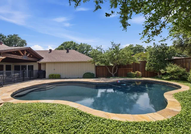 Photo 2 of Single family home for sale at 1403 Concord Dr, Richardson, TX 75081 | MLS# 21313361 | Listing updated on 2026-10-07