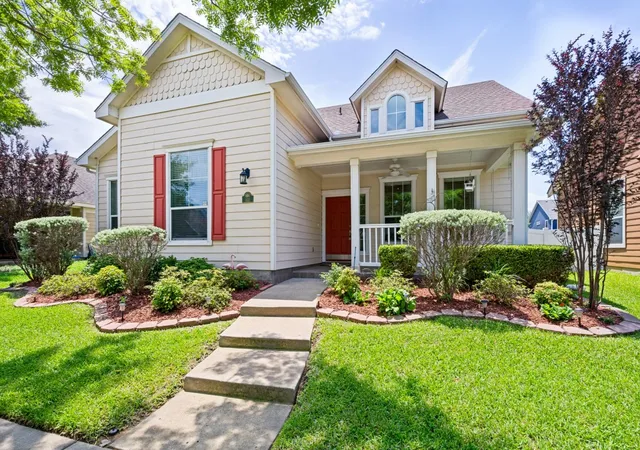 2nd image of 1631 Goodwin Dr, Providence Village, TX 76227 | MLS# 21285514