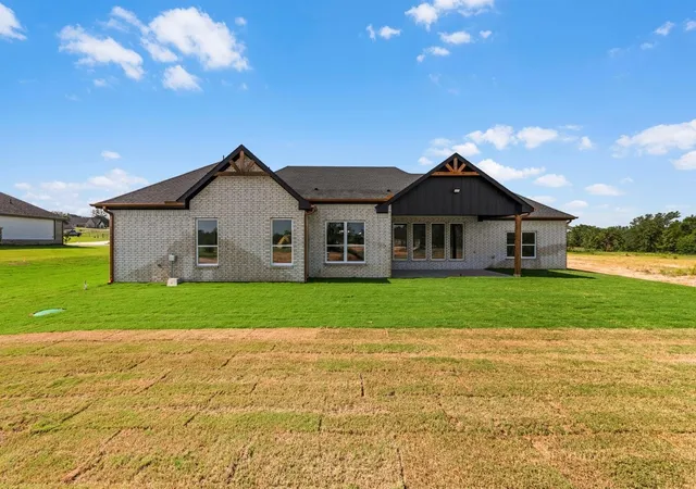 Homes for sale in Springtown, TX | 508 Ashlow Ct, Springtown, TX 76082 | MLS# 21310658