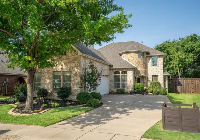 Photo 2 of Single family home for sale at 228 Livingston Dr, Hickory Creek, TX 75065 | MLS# 21314278 | Listing updated on 2026-08-23