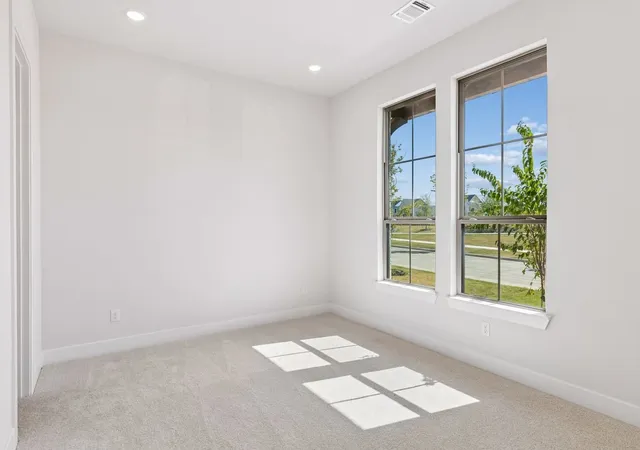 Photo 3 of Single family home for sale at 9235 Cardinal Flower St, Frisco, TX 75035 | MLS# 21314404 | Listing updated on 2026-10-08