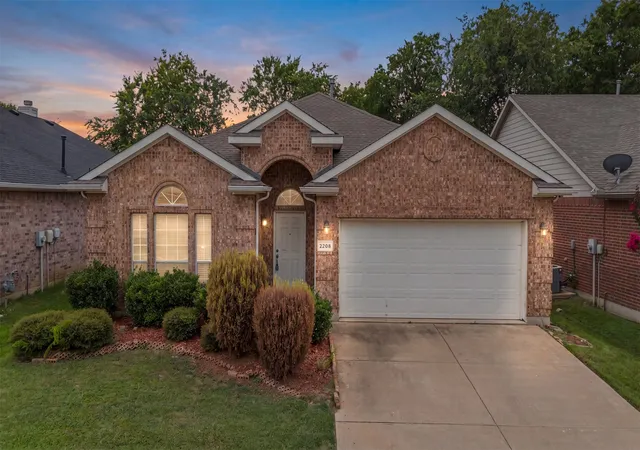 Photo 2 of Single family home for sale at 2208 Priscella Dr, Fort Worth, TX 76131 | MLS# 21314407 | Listing updated on 2026-08-31