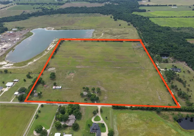 Photo 1 of Land for sale at 371 Liska Rd, Ennis, TX 75119 | MLS# 21314330 | Listing updated on 2026-08-22