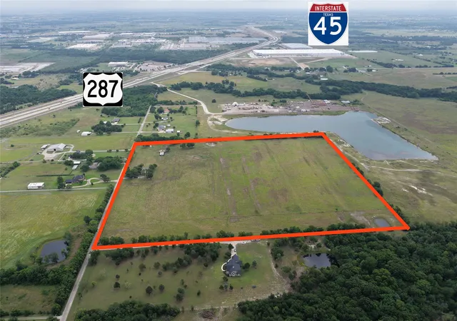 Photo 2 of Land for sale at 371 Liska Rd, Ennis, TX 75119 | MLS# 21314330 | Listing updated on 2026-08-22