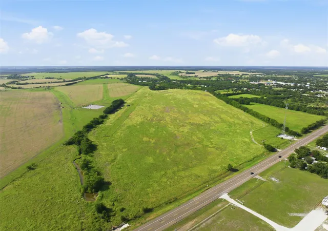 Photo 1 of Land for sale at 990 Lcr 610 Hwy 7 Hwy, Chilton, TX 76632 | MLS# 21309965 | Listing updated on 2026-09-18
