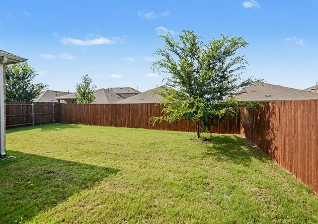 Homes for sale in Anna, TX | 2209 Sue Ellen St, Anna, TX 75409 | MLS# 21314254