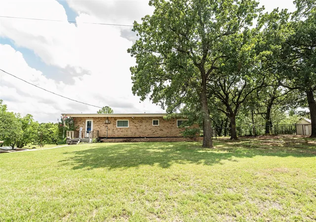 Homes for sale in Nocona, TX | 2255 Casino Rd, Nocona, TX 76255 | MLS# 21314507