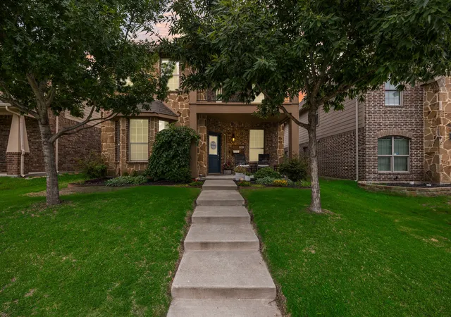 Photo 3 of Single family home for sale at 1228 Land Oak Rd, Royse City, TX 75189 | MLS# 21314502 | Listing updated on 2026-08-22