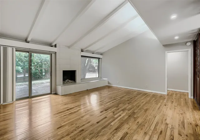 Photo 3 of Single family home for sale at 6606 Stonebrook Cir, Dallas, TX 75240 | MLS# 21168520 | Listing updated on 2026-10-02