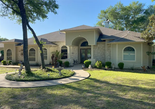 Homes for sale in Thornton, TX | 405 Lcr 737, Thornton, TX 76687 | MLS# 21313571