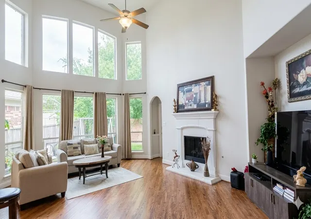 Homes for sale in Garland, TX | 1857 Mcclary St, Garland, TX 75040 | MLS# 21314532