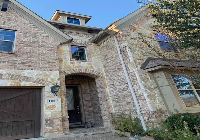 Photo 4 of Single family home for sale at 1857 Mcclary St, Garland, TX 75040 | MLS# 21314532 | Listing updated on 2026-09-21