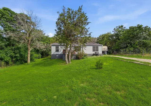 Homes for sale in Granbury, TX | 4414 Appletree Ct, Granbury, TX 76048 | MLS# 21308651