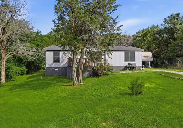 Homes for sale in Granbury, TX | 4414 Appletree Ct, Granbury, TX 76048 | MLS# 21308651