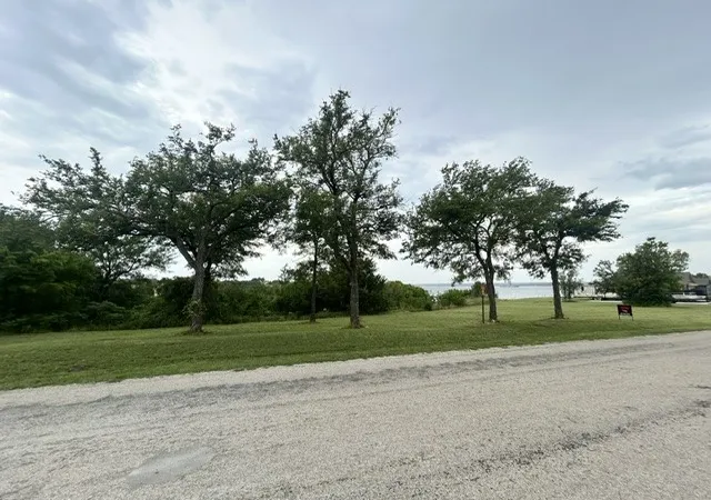 Homes for sale in Lake Bridgeport, TX | Tbd Twin Hills Rd, Lake Bridgeport, TX 76426 | MLS# 21314496
