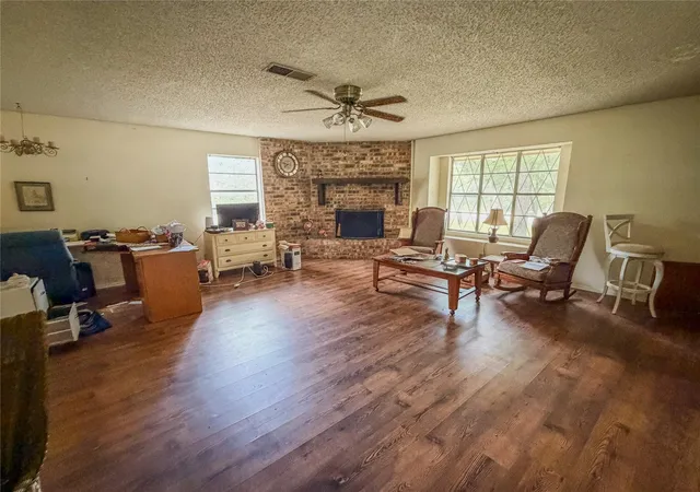 Homes for sale in Decatur, TX | 1411 N Business 287, Decatur, TX 76234 | MLS# 21312550