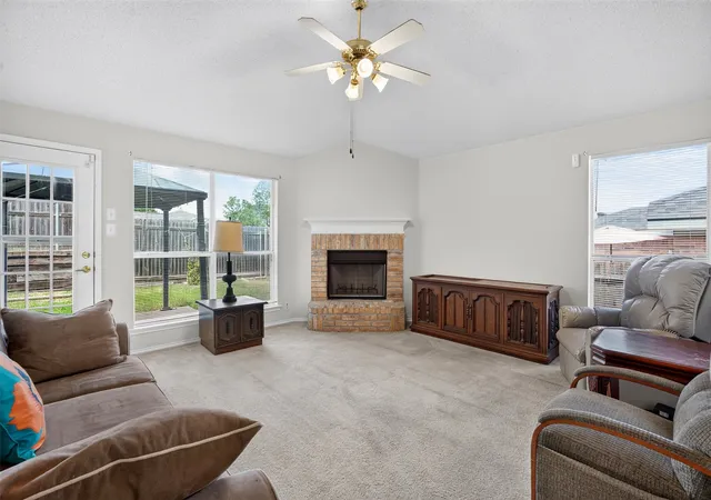Photo 3 of Single family home for sale at 10208 Dallam Ln, Fort Worth, TX 76108 | MLS# 21312159 | Listing updated on 2026-07-16
