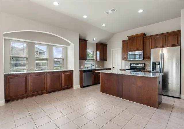 Homes for sale in Midlothian, TX | 6633 Meadow Glen Dr, Midlothian, TX 76065 | MLS# 21314549