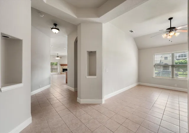 Homes for sale in Midlothian, TX | 6633 Meadow Glen Dr, Midlothian, TX 76065 | MLS# 21314549