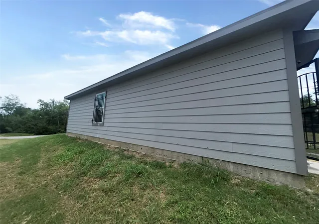 5th image of 1504 Avenue D, Fort Worth, TX 76104 | MLS# 21314699