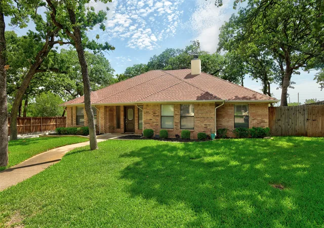 Homes for sale in Keller, TX | 1005 Palo Duro Trl, Keller, TX 76248 | MLS# 21307725