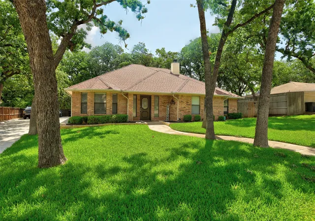 Homes for sale in Keller, TX | 1005 Palo Duro Trl, Keller, TX 76248 | MLS# 21307725