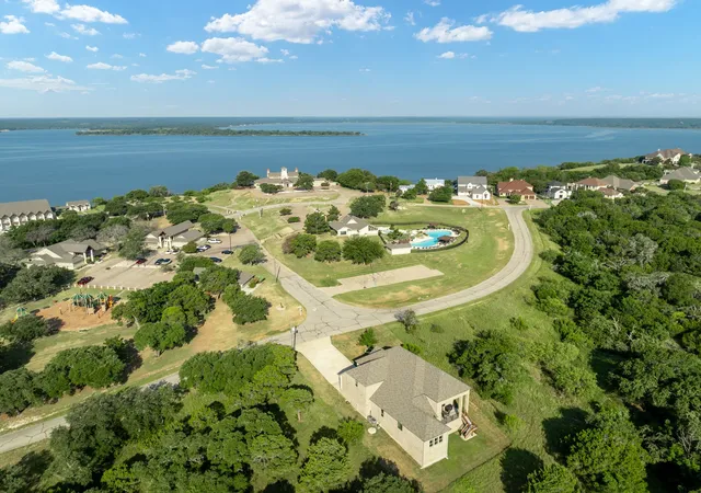 Homes for sale in Whitney, TX | 28029 Marina Dr, Whitney, TX 76692 | MLS# 21314427