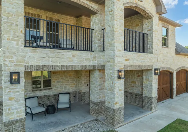 Homes for sale in Whitney, TX | 28029 Marina Dr, Whitney, TX 76692 | MLS# 21314427