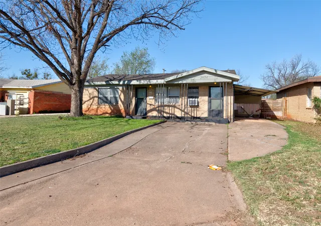 Homes for sale in Abilene, TX | 2034 N Mockingbird Ln, Abilene, TX 79603 | MLS# 21314729