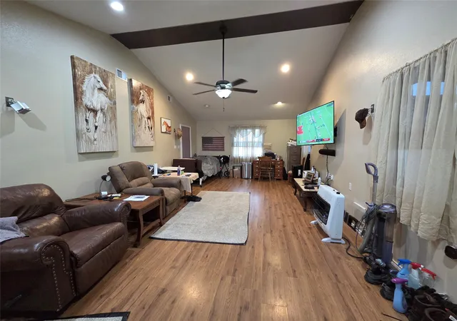 4th image of 484 County Road 1206, Savoy, TX 75479 | MLS# 21314398