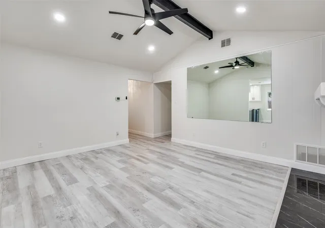 Photo 3 of Single family home for sale at 708 Glen Rock Pl, Arlington, TX 76014 | MLS# 21314791 | Listing updated on 2026-08-22