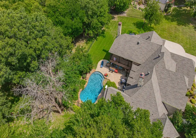 Photo 4 of Single family home for sale at 101 Western Breeze Dr, Fort Worth, TX 76126 | MLS# 21314706 | Listing updated on 2026-07-25