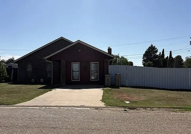 Homes for sale in Merkel, TX | 30 Humphreys Vlg, Merkel, TX 79536 | MLS# 21314829