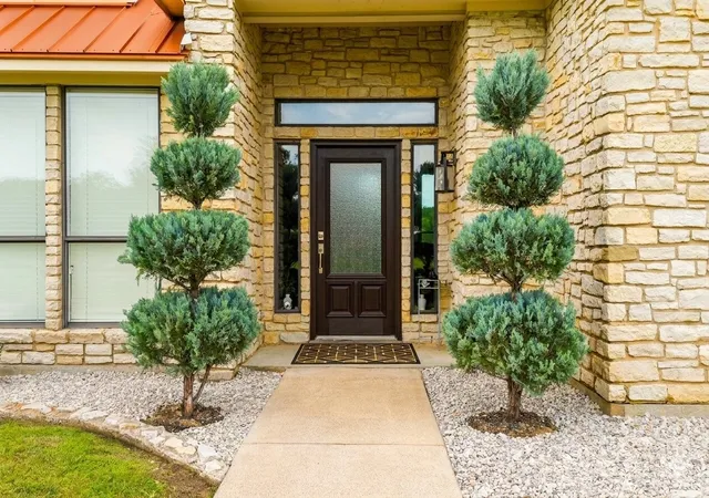 Photo 1 of Single family home for sale at 4895 Meadow Brze Ct, Fort Worth, TX 76140 | MLS# 21314858 | Listing updated on 2026-07-22