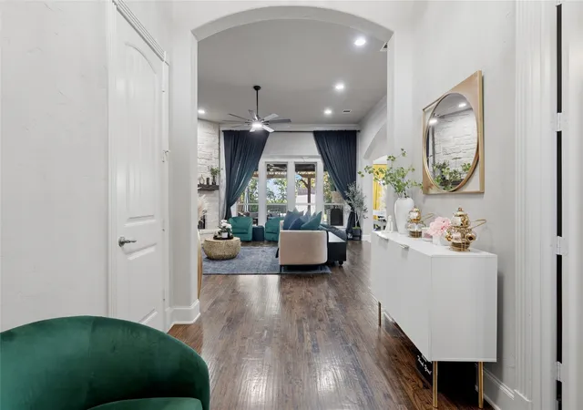 Photo 3 of Sale Pending at 8240 St Johns Dr, Waxahachie, TX 75167 | MLS# 21314867 | Listing updated on 2026-07-24