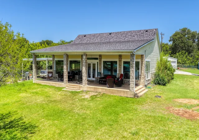 Photo 2 of Single family home for sale at 1011 Firewheel Trl, Graford, TX 76449 | MLS# 21314868 | Listing updated on 2026-09-28