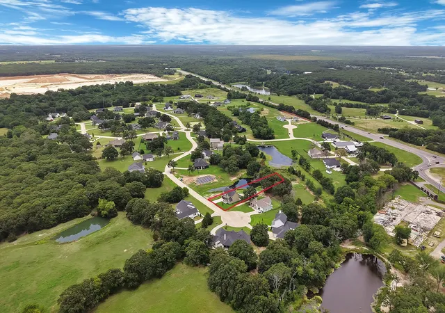 Photo 3 of Single family home for sale at 287 Hickory Ct, Quinlan, TX 75474 | MLS# 21314866 | Listing updated on 2026-08-20