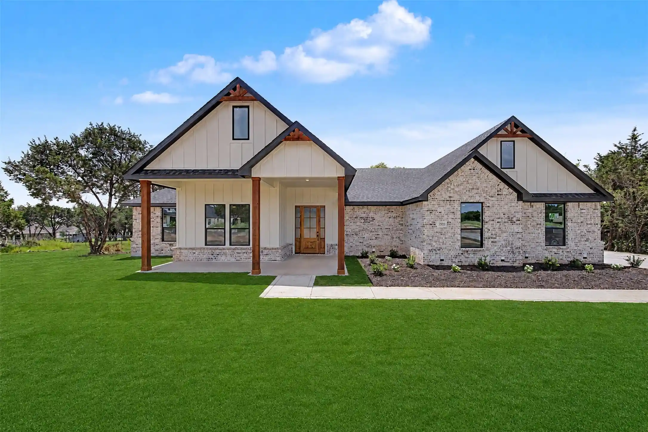 Single family home for sale at 7804 Kenleigh Ln, Rio Vista, TX 76093 | MLS# 21314892