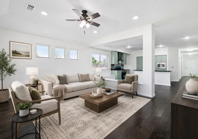 Photo 2 of Single family home for sale at 4104 Gaillardia Wy, Heartland, TX 75126 | MLS# 21314990 | Listing updated on 2026-09-24