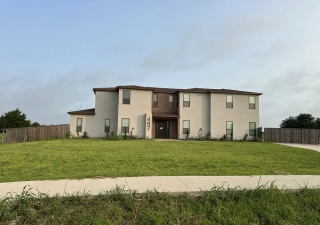 Photo 1 of Single family home for sale at 487 Whispering Wy, Red Oak, TX 75154 | MLS# 21314998 | Listing updated on 2026-09-29