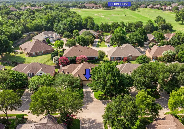 Photo 3 of Single family home for sale at 851 Scenic Ranch Cir, Fairview, TX 75069 | MLS# 21301629 | Listing updated on 2026-08-30