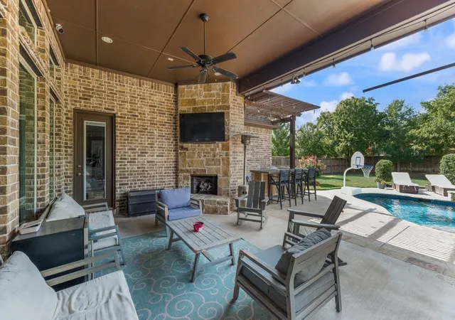 4th image of 812 Rose Ct, Keller, TX 76248 | MLS# 21314792