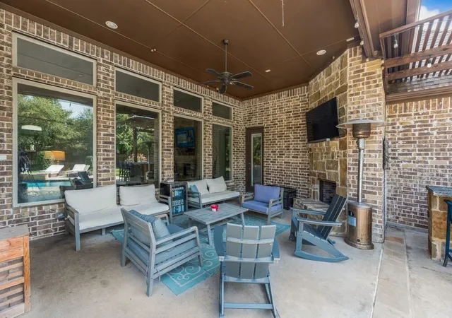 5th image of 812 Rose Ct, Keller, TX 76248 | MLS# 21314792