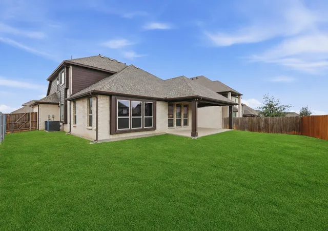 Homes for sale in Justin, TX | 924 Timber Ridge Dr, Justin, TX 76247 | MLS# 21315077