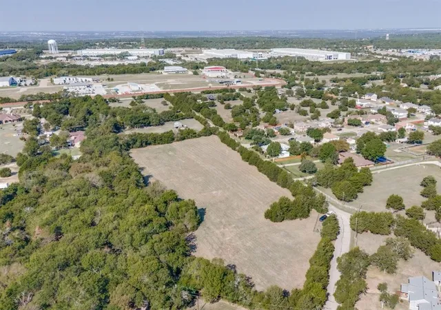 Photo 4 of Land for sale at 710 Windy Ln, Cedar Hill, TX 75104 | MLS# 21315146 | Listing updated on 2026-09-06