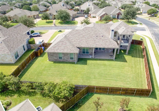 Homes for sale in Woodway, TX | 1100 Wessex Dr, Woodway, TX 76712 | MLS# 21315090