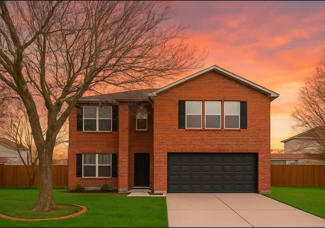 Photo 1 of Sale Pending at 3604 Trickling Creek Creek, Mc Kinney, TX 75071 | MLS# 21315063 | Listing updated on 2026-07-23