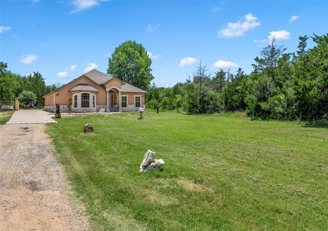 Photo 1 of Single family home for sale at 5286 Orchard Ln, Waco, TX 76705 | MLS# 21314665 | Listing updated on 2026-09-18