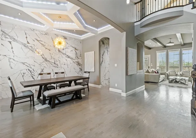 Photo 3 of Single family home for sale at 412 Winding Ridge Trl, Southlake, TX 76092 | MLS# 21315142 | Listing updated on 2026-08-23