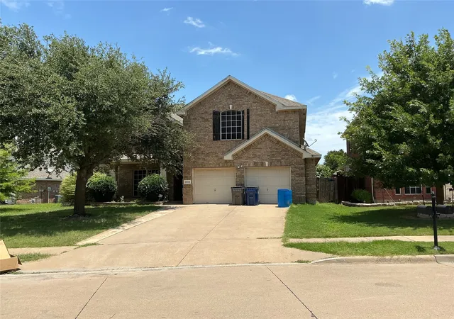 Photo 1 of Single family home for sale at 2000 Peck St, Red Oak, TX 75154 | MLS# 21301916 | Listing updated on 2026-10-04